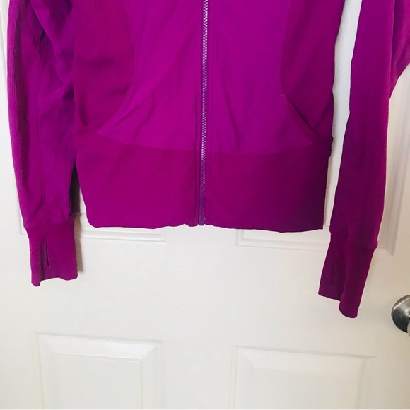 Lululemon in Flux Jacket Regal Plum Size 8 - Picture 8 of 15